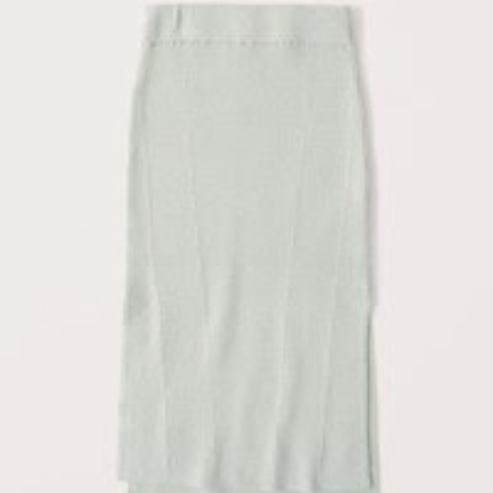 Sweater Midi Skirt in Light Green
